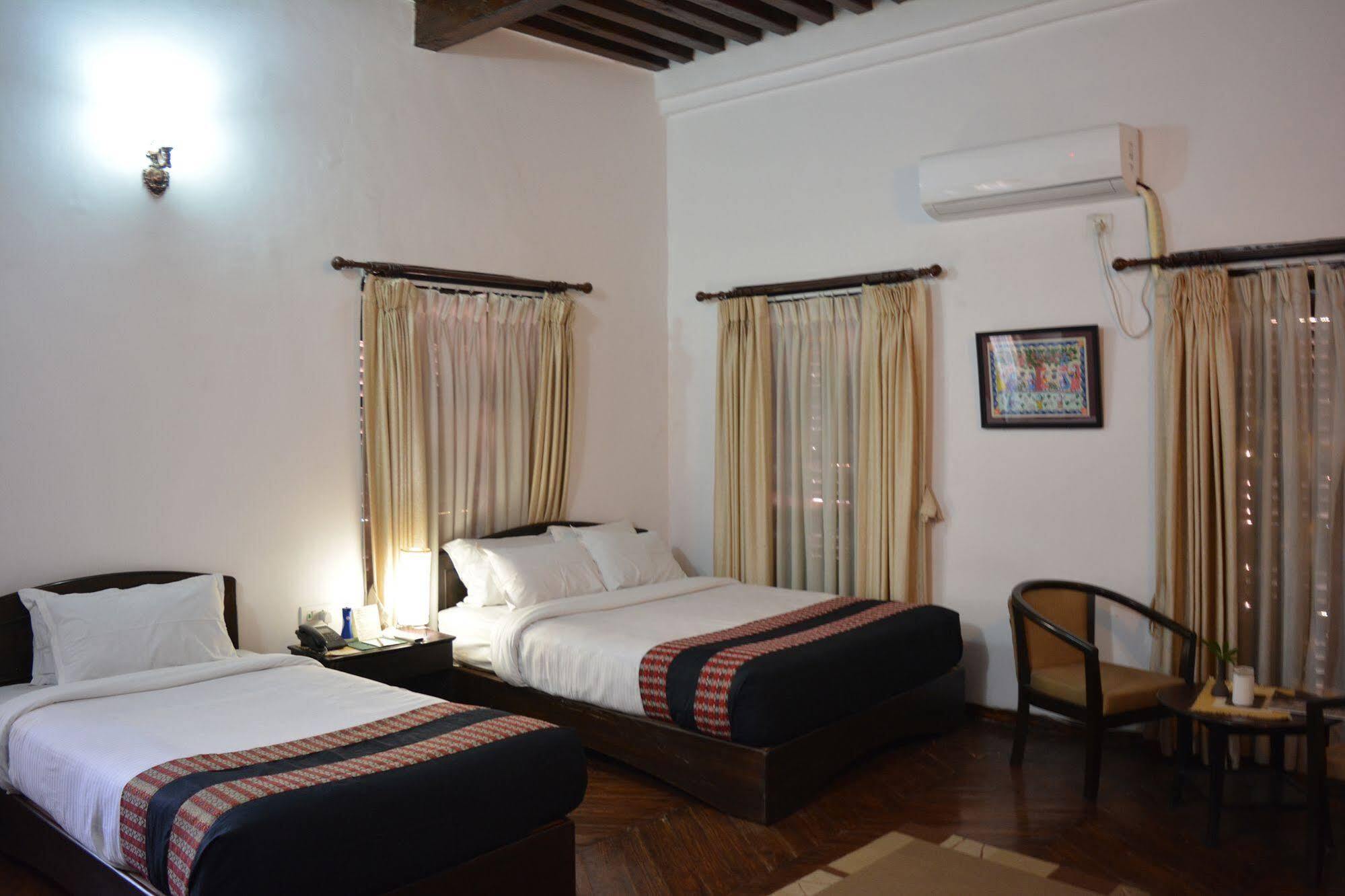 Oyo 738 Hotel Kaze Darbar Kathmandu Exterior photo
